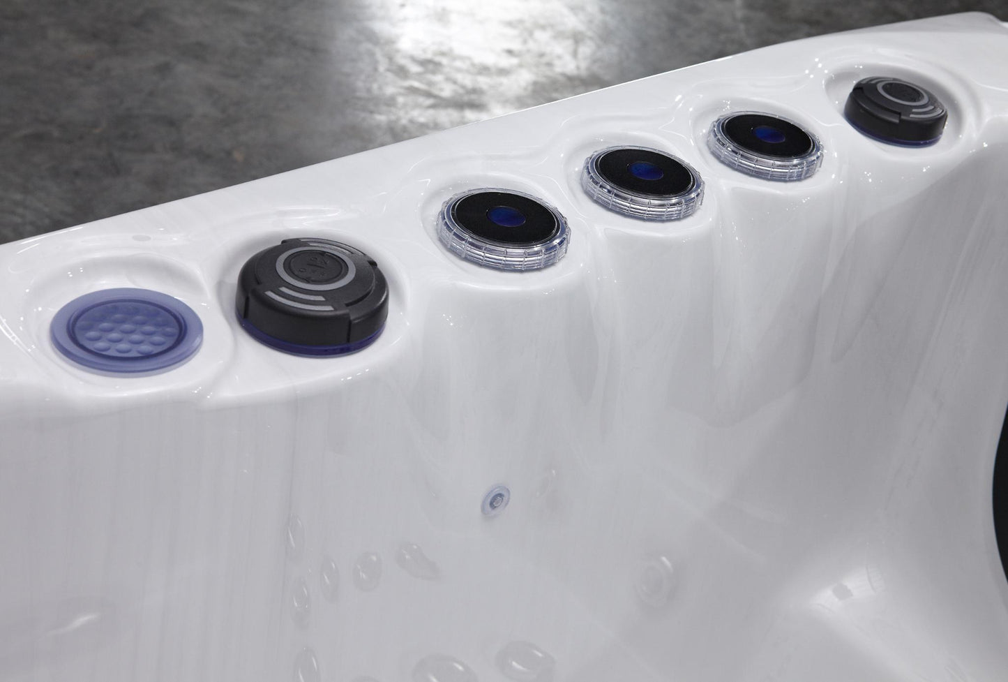 Superior Wellness 6 Seater Hot Tub- Zenith - Everything Wellness