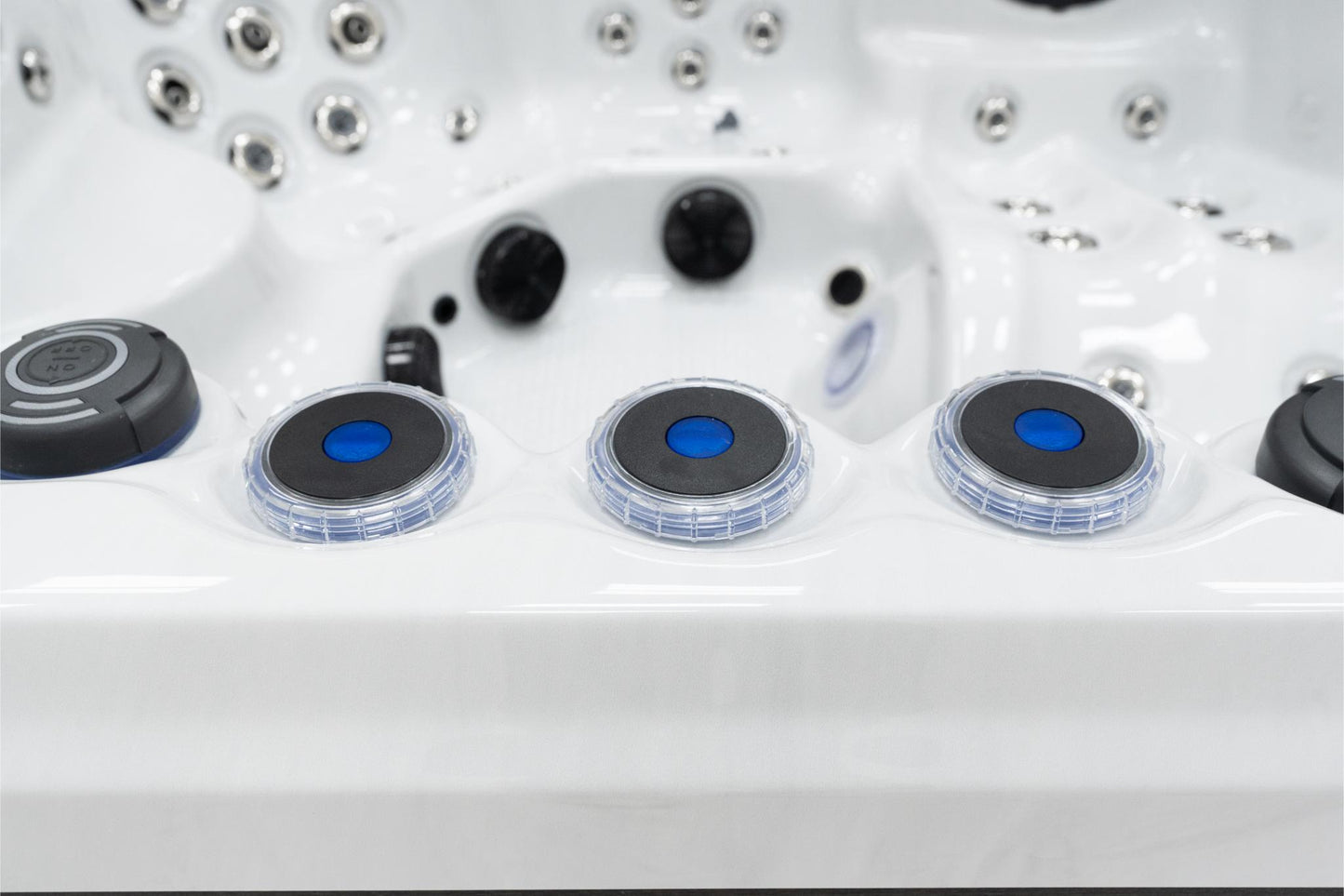 Superior Wellness 5 Seater Hot Tub- Aurora - Everything Wellness