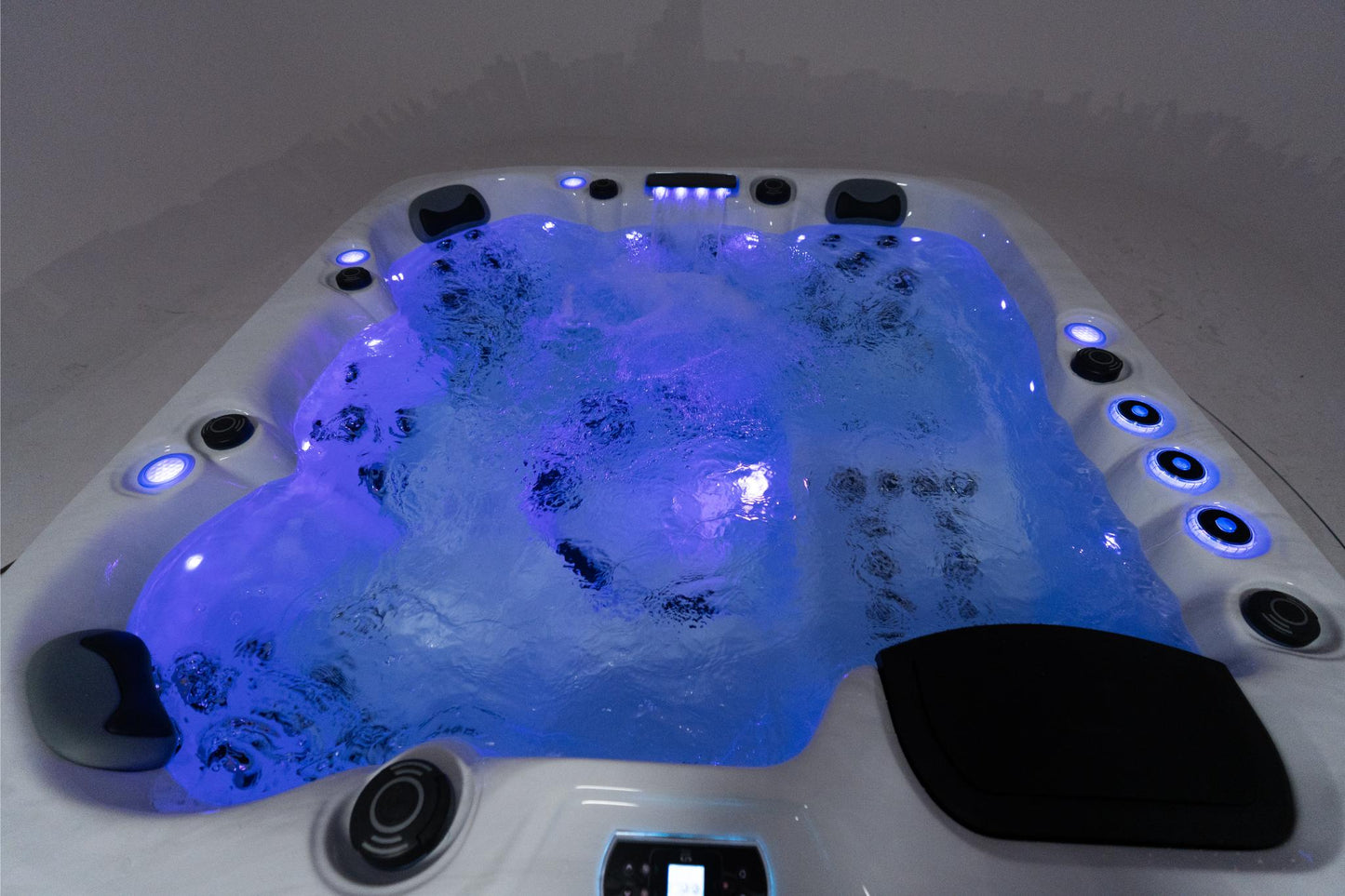 Superior Wellness 6 Seater Hot Tub- Zenith - Everything Wellness