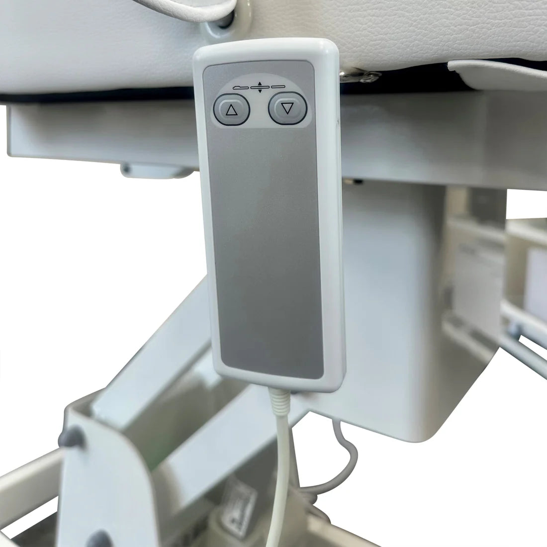 Salonserve 3 Section Electric Beauty Bed - Everything Wellness