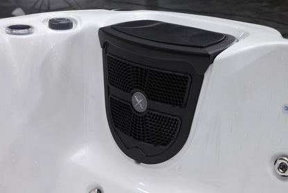 Superior Wellness 6 Seater Hot Tub- Zenith - Everything Wellness