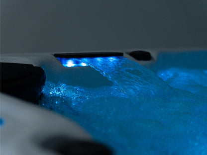 Superior Wellness 5 Seater Hot Tub- Serene - Everything Wellness
