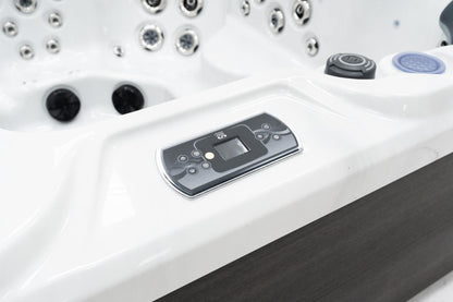 Superior Wellness 5 Seater Hot Tub- Aurora - Everything Wellness